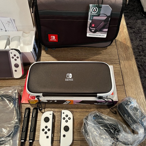 Nintendo Switch Oled accessories. Does not include console. Make me an offer - Picture 2 of 15